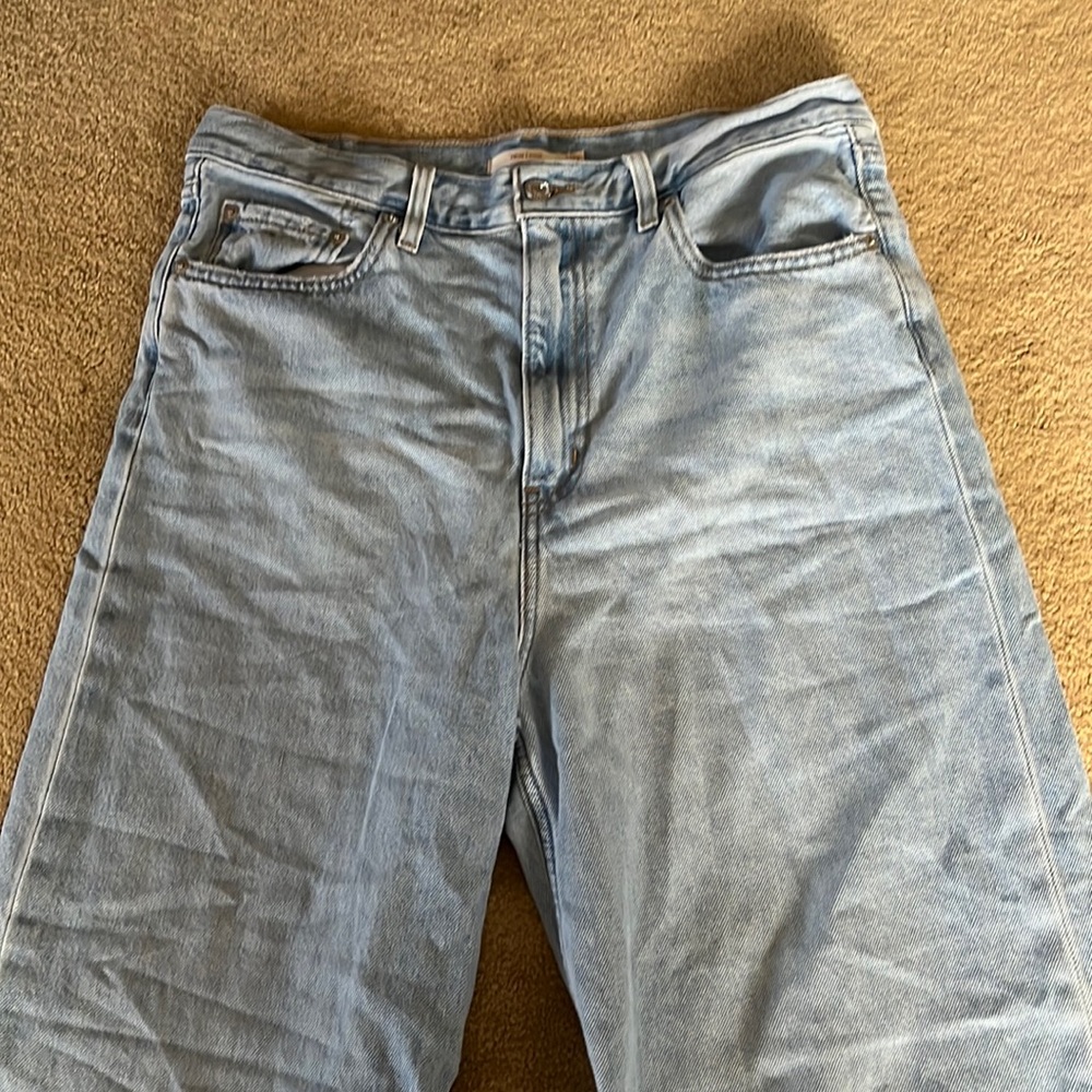 Levi high loose jean